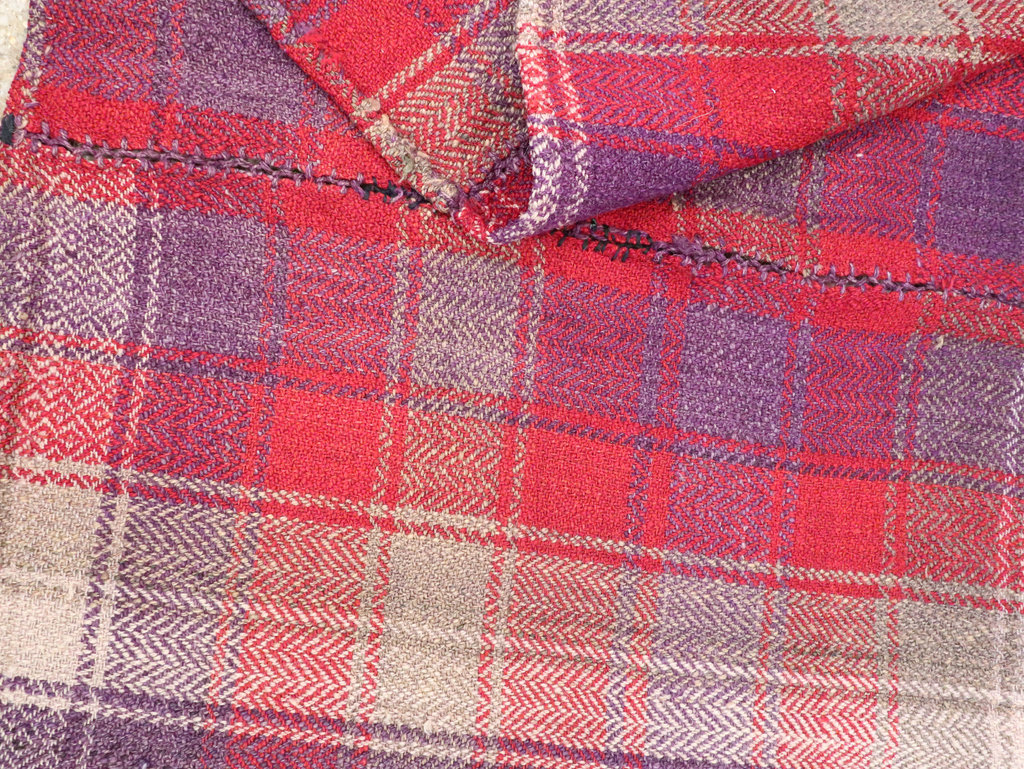 Vintage Persian Textile, No.28949 - Galerie Shabab