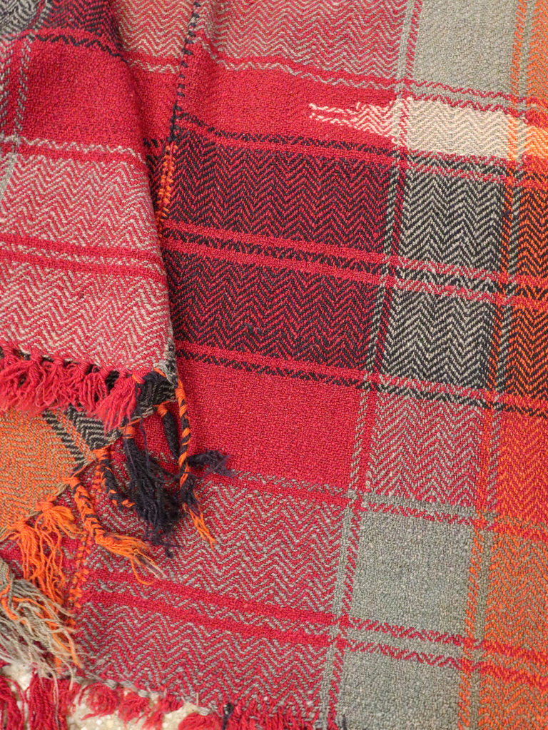 Vintage Persian Square Textile Flatweave, No.28960 - Galerie Shabab