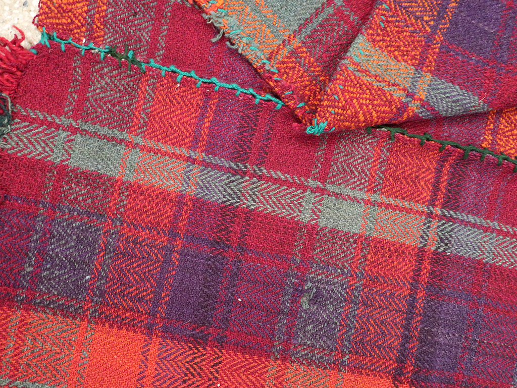 Vintage Persian Plaid Textile, No.28961 - Galerie Shabab