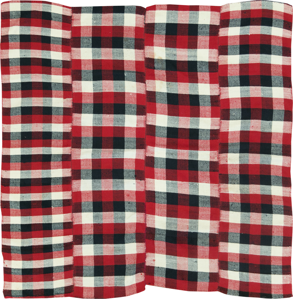 Vintage Persian Square Textile, No.28962 - Galerie Shabab