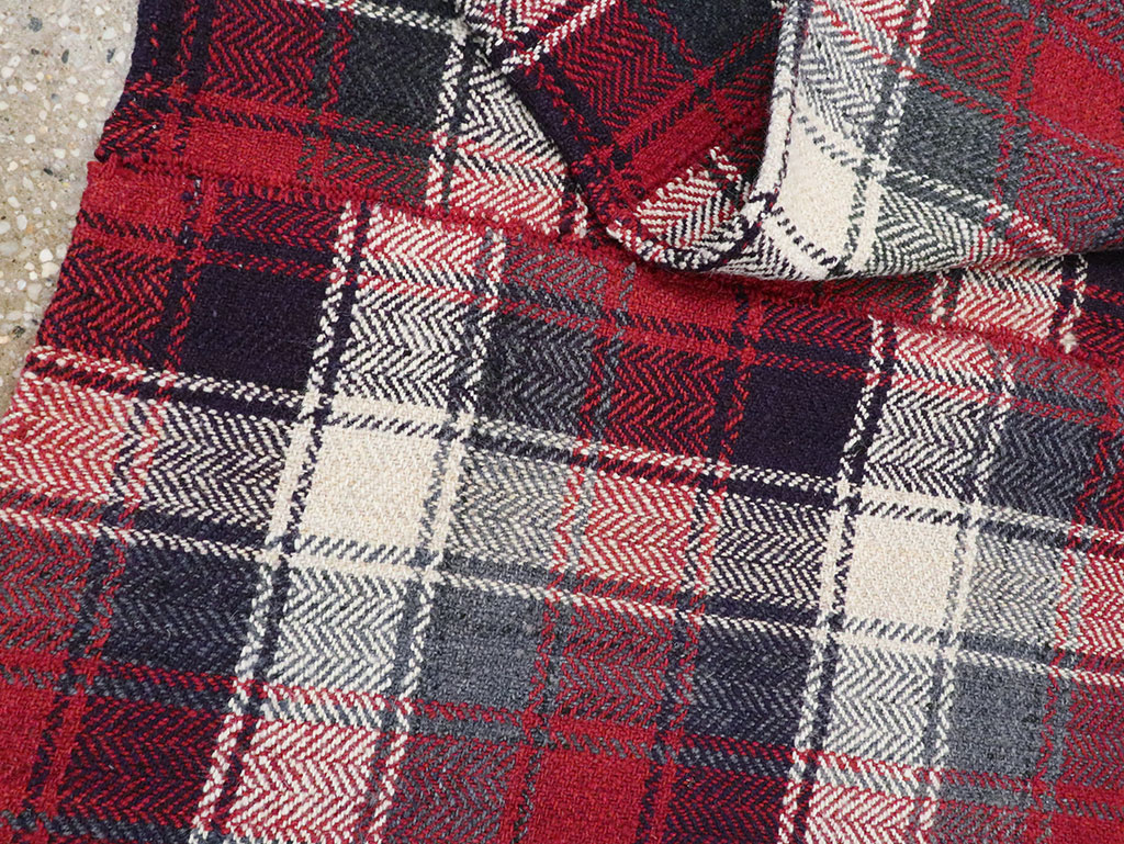 Vintage Persian Square Plaid Textile, No.28966 - Galerie Shabab