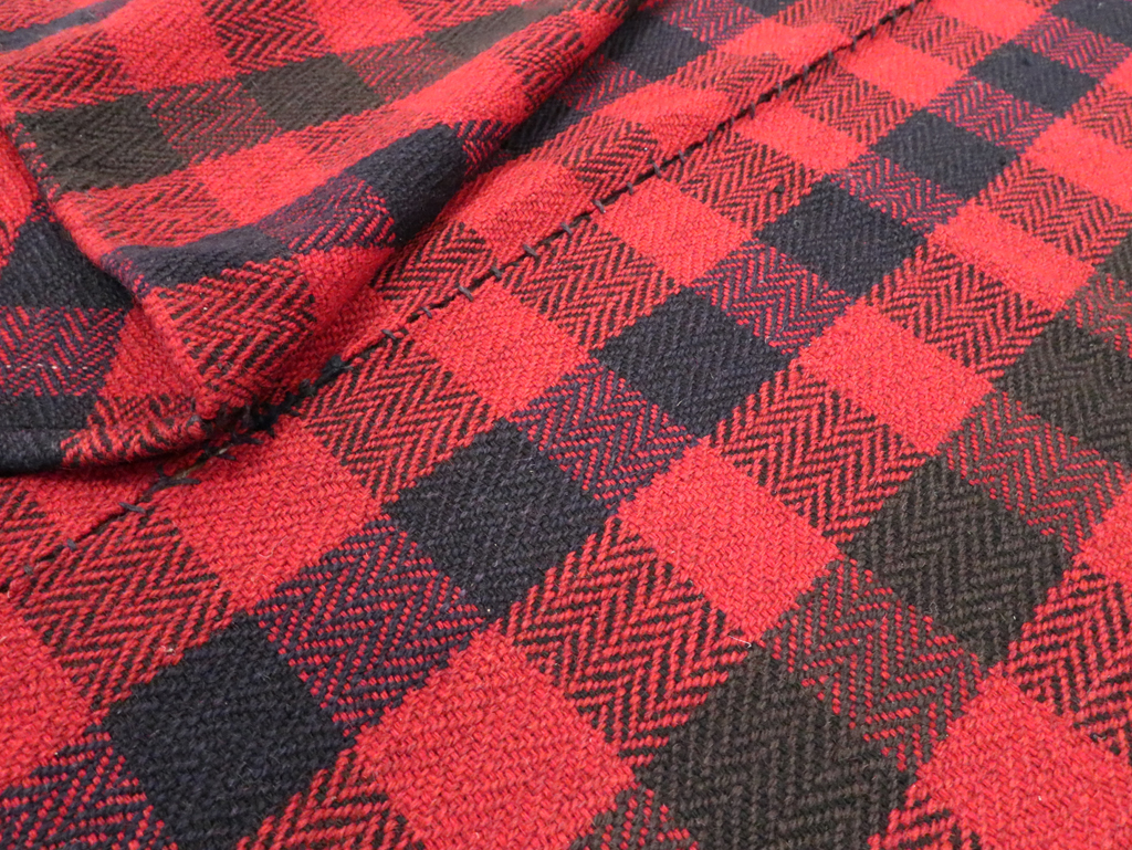 Vintage Persian Textile, No.28967 - Galerie Shabab