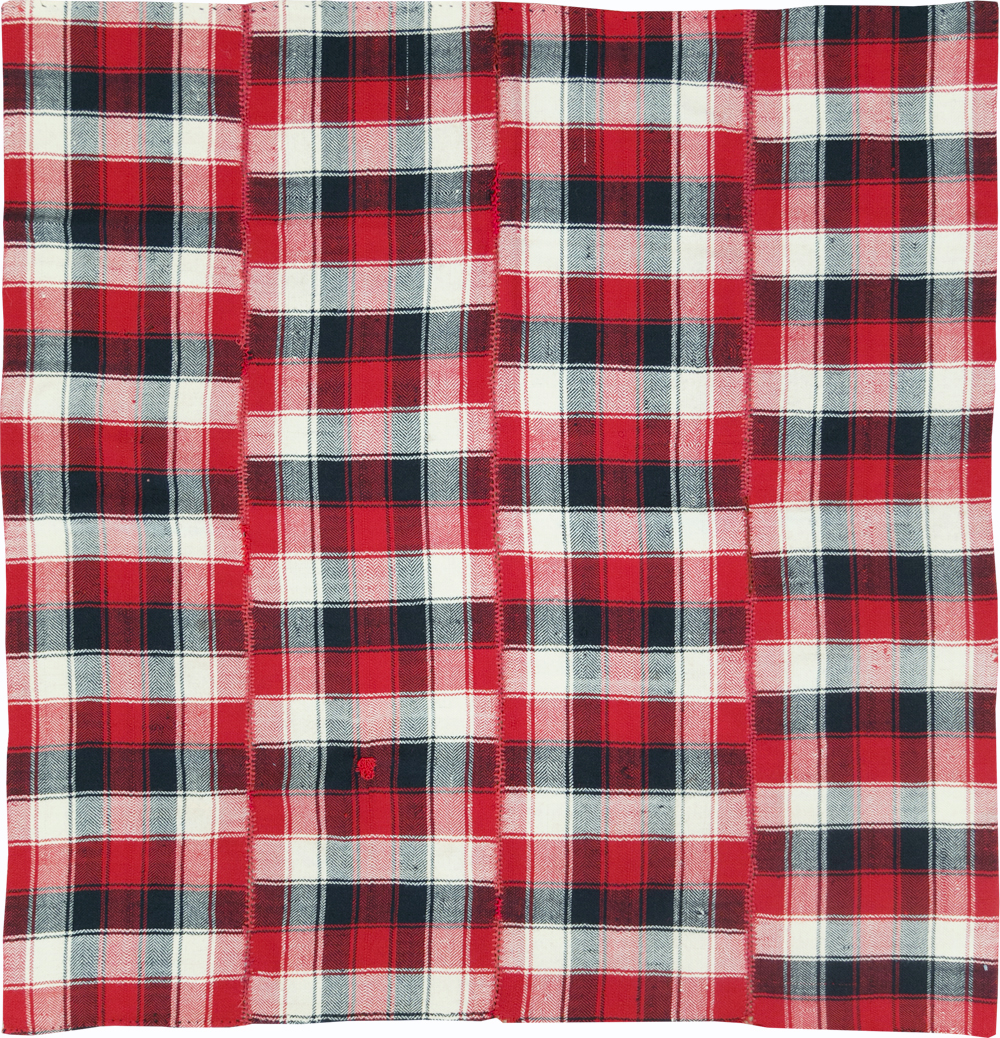 Vintage Persian Square Textile, No.28968 - Galerie Shabab