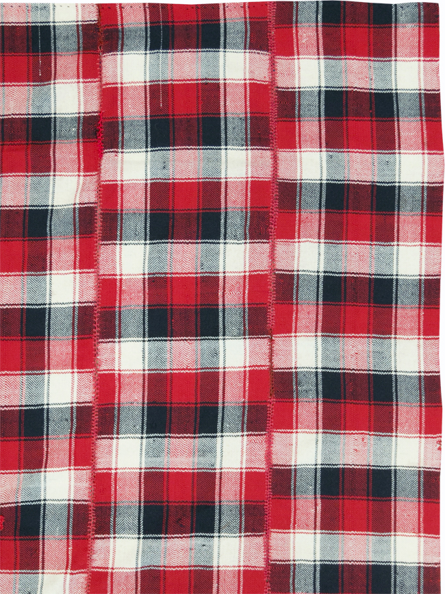 Vintage Persian Square Textile, No.28968 - Galerie Shabab