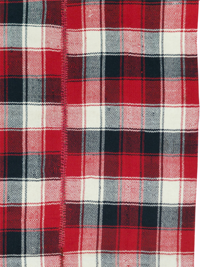 Vintage Persian Square Textile, No.28968 - Galerie Shabab