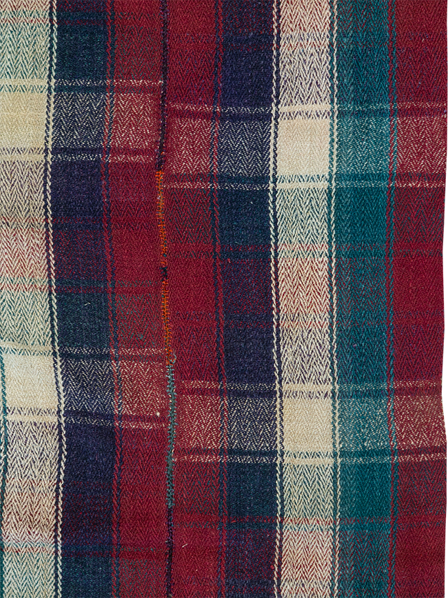 Vintage Persian Square Textile, No.28969 - Galerie Shabab