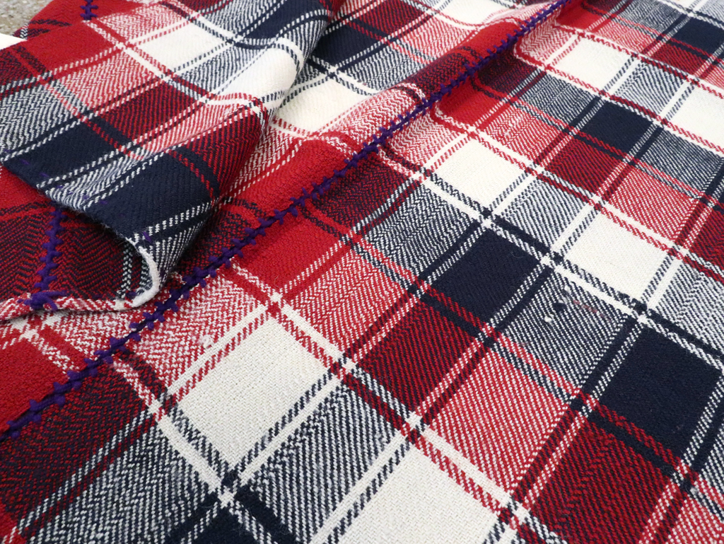 Vintage Persian Textile, No.28977 - Galerie Shabab