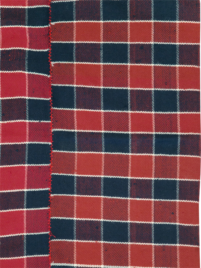 Vintage Persian Square Textile, No.28978 - Galerie Shabab