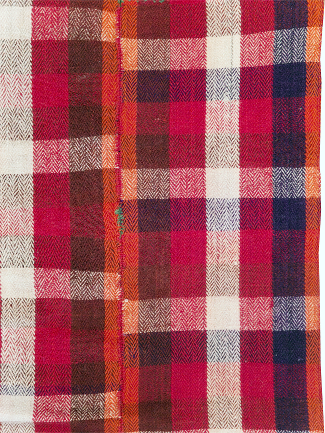 Vintage Persian Square Textile, No.28980 - Galerie Shabab