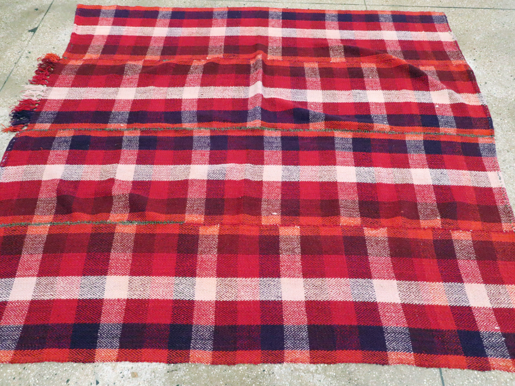 Vintage Persian Square Textile, No.28980 - Galerie Shabab