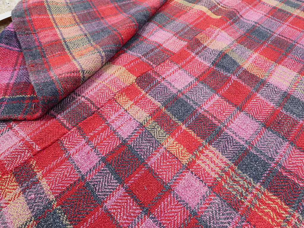Vintage Persian Plaid Textile, No.28986 - Galerie Shabab