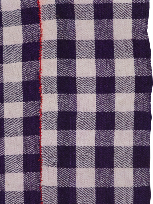 Vintage Persian Square Textile, No.28990 - Galerie Shabab