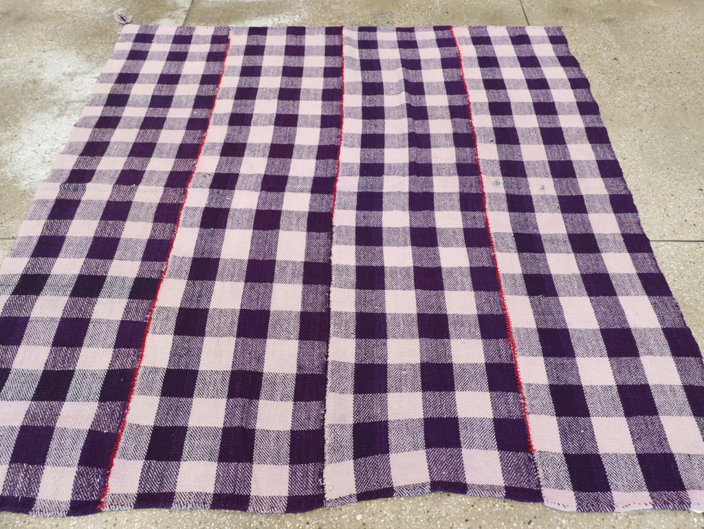 Vintage Persian Square Textile, No.28990 - Galerie Shabab