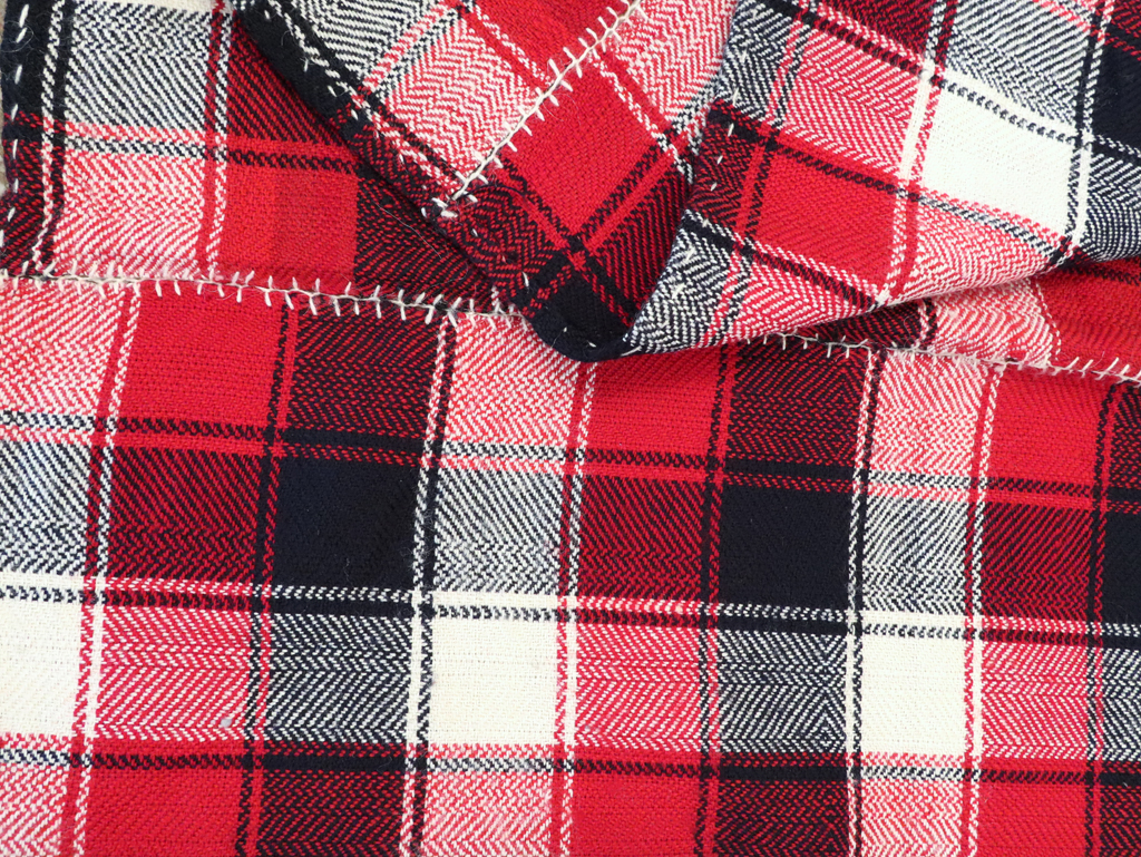 Vintage Persian Textile, No.28996 - Galerie Shabab