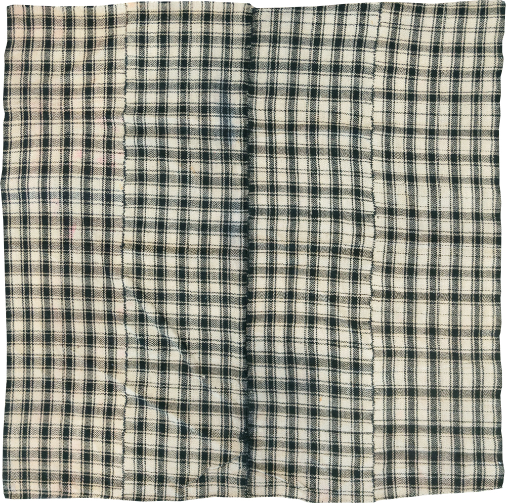 Vintage Persian Square Textile, No.28997 - Galerie Shabab