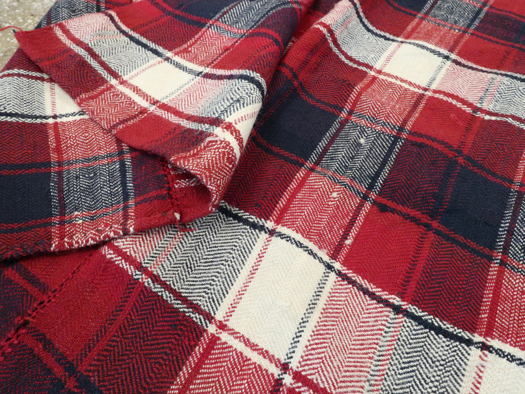 Vintage Persian Textile, No.29010 - Galerie Shabab