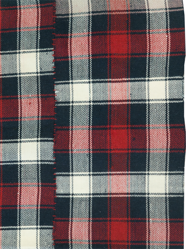 Vintage Persian Square Textile, No.29023 - Galerie Shabab