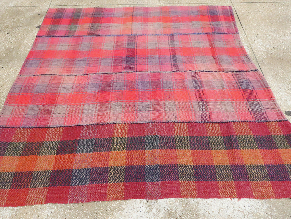 Vintage Persian Plaid Textile, No.29028 - Galerie Shabab
