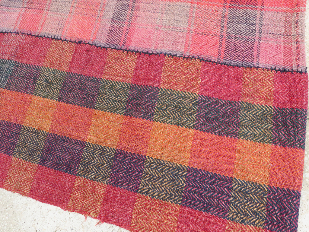 Vintage Persian Plaid Textile, No.29028 - Galerie Shabab