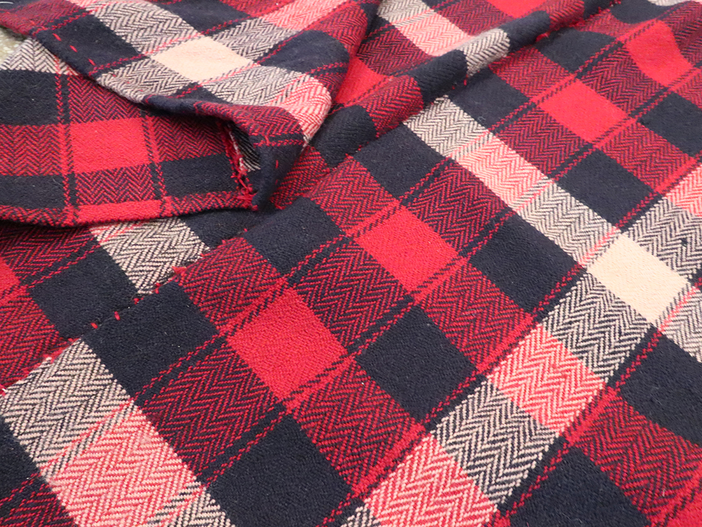 Vintage Persian Plaid Textile, No.29030 - Galerie Shabab