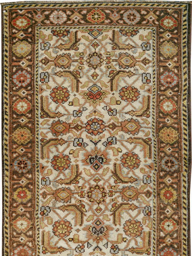 Antique Persian Mahal Runner, No.29040 - Galerie Shabab