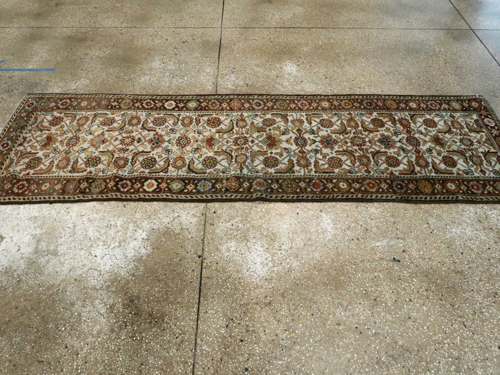 Antique Persian Mahal Runner, No.29040 - Galerie Shabab