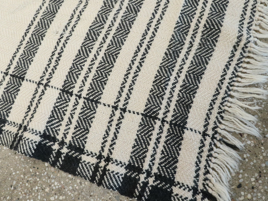 Vintage Persian Textile Flatweave, No.29041 - Galerie Shabab