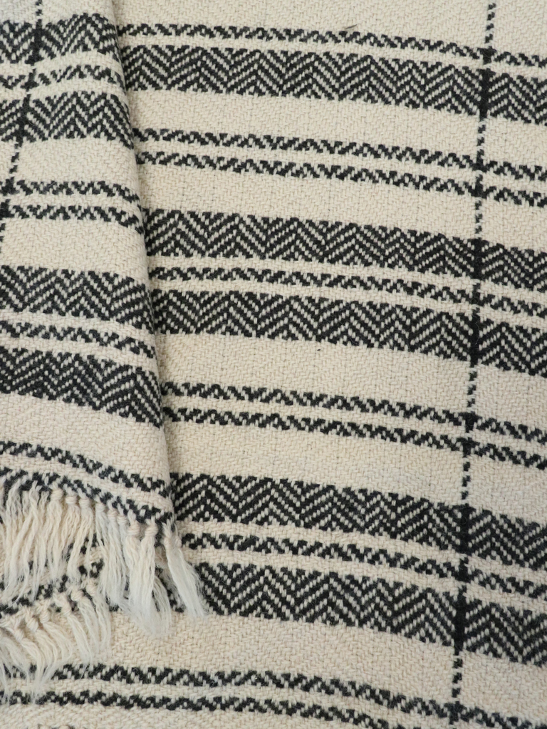 Vintage Persian Textile Flatweave, No.29041 - Galerie Shabab