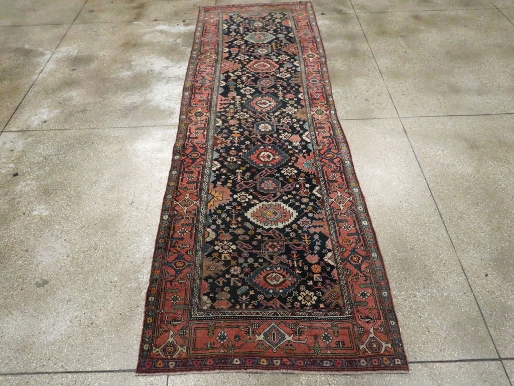 Antique Persian Bidjar Runner, No.29062 - Galerie Shabab