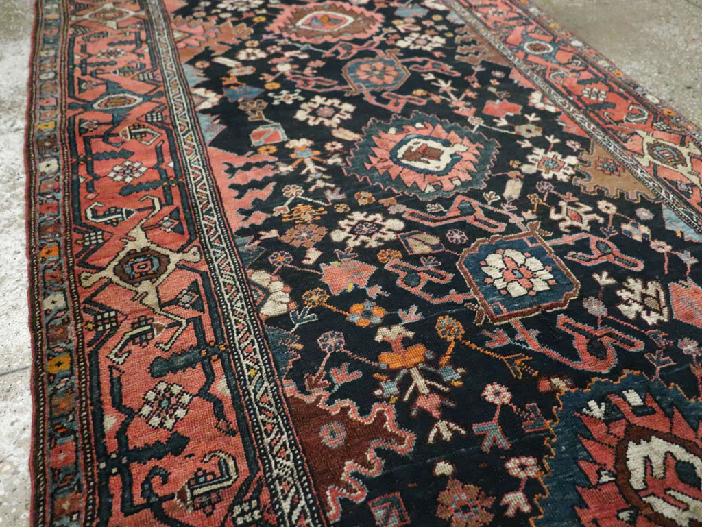 Antique Persian Bidjar Runner, No.29062 - Galerie Shabab
