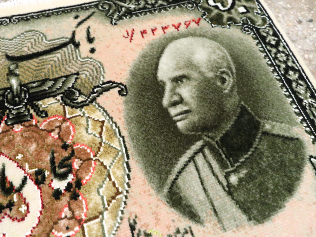 Vintage Persian Tabriz Pictorial Rug, No.29079 - Galerie Shabab