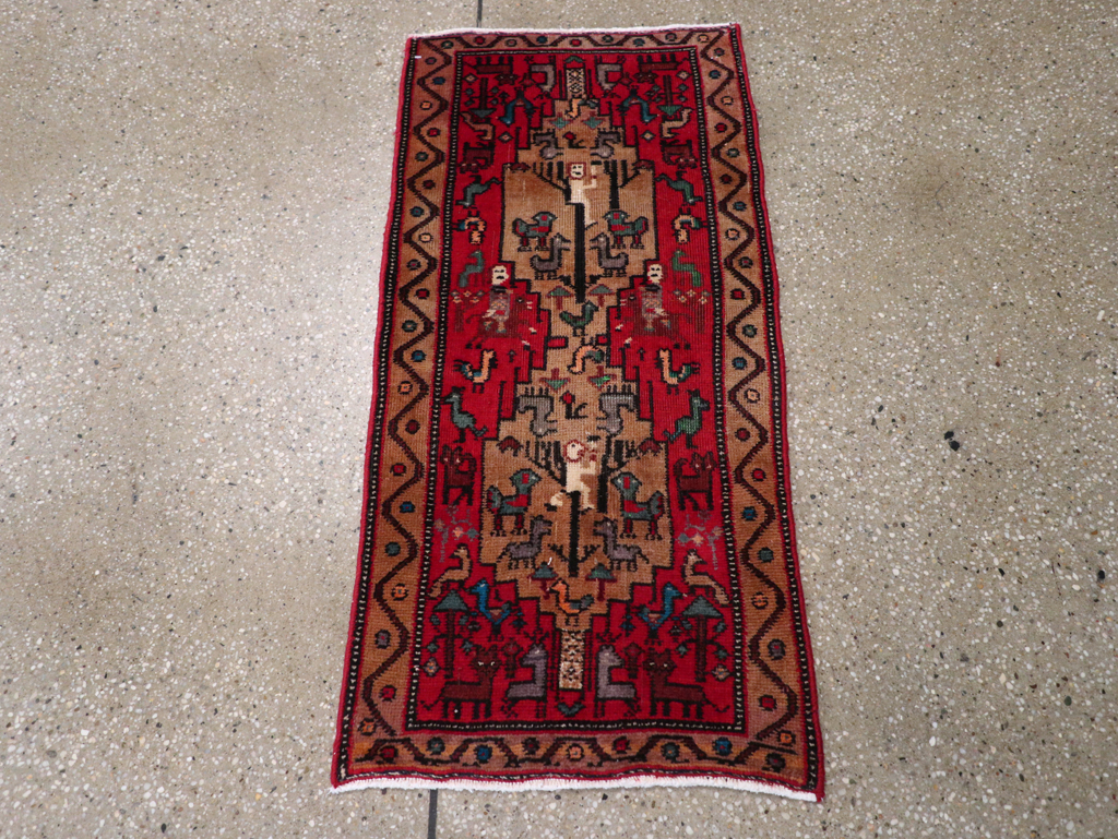 Vintage Persian Kurdish Pictorial Rug, No.29081 - Galerie Shabab
