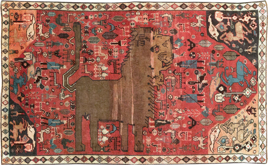 Vintage Persian Qashqai Pictorial Accent Rug, No.29085 - Galerie Shabab