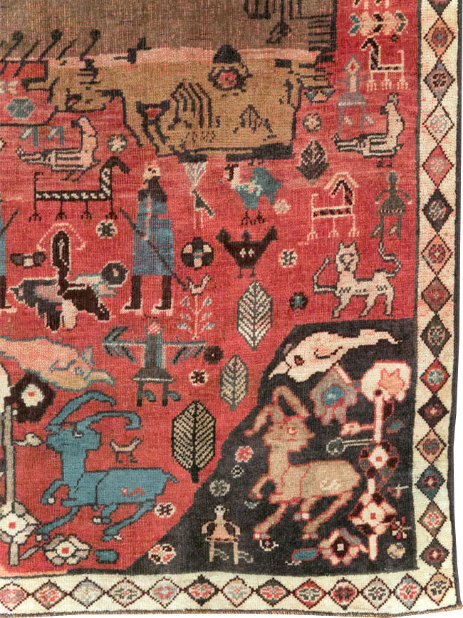 Vintage Persian Qashqai Pictorial Accent Rug, No.29085 - Galerie Shabab