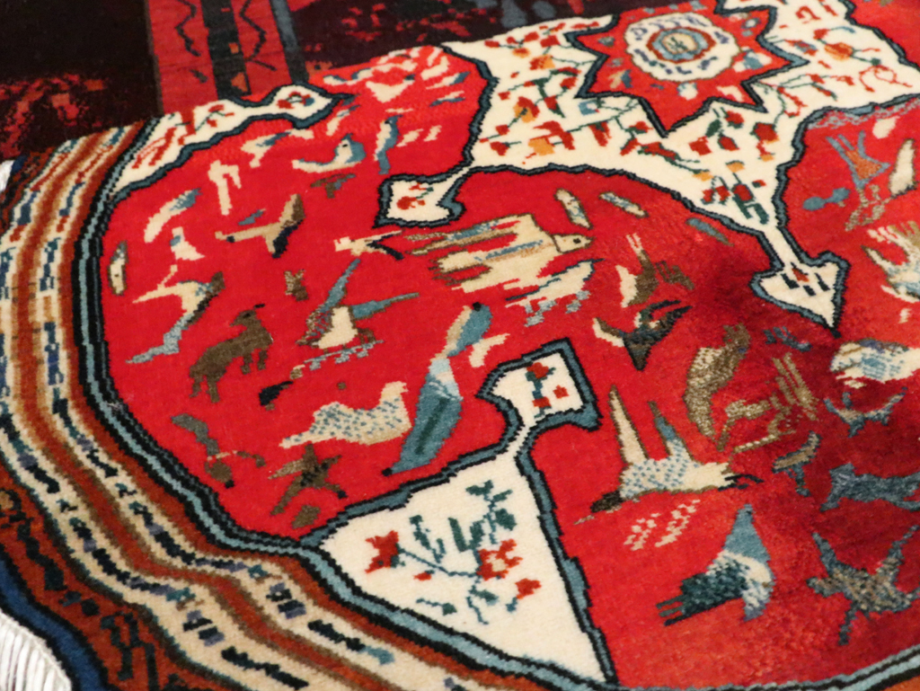 Vintage Persian Tabriz Pictorial Rug, No.29090 - Galerie Shabab