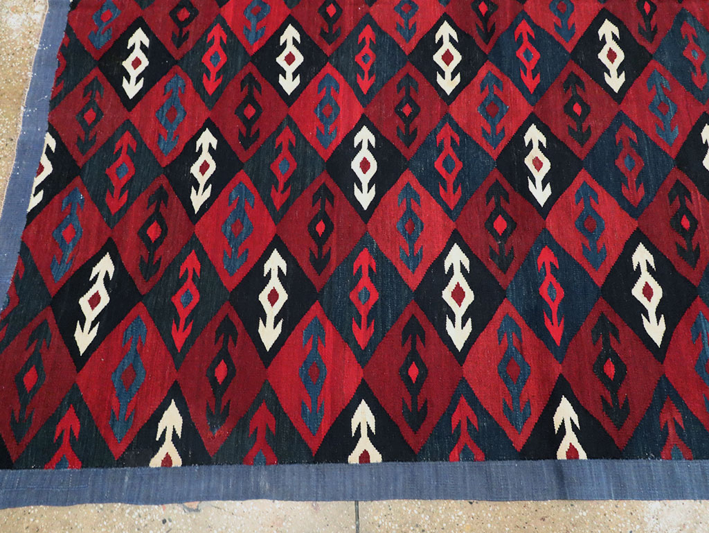 Vintage Persian Kilim, No.29094 - Galerie Shabab