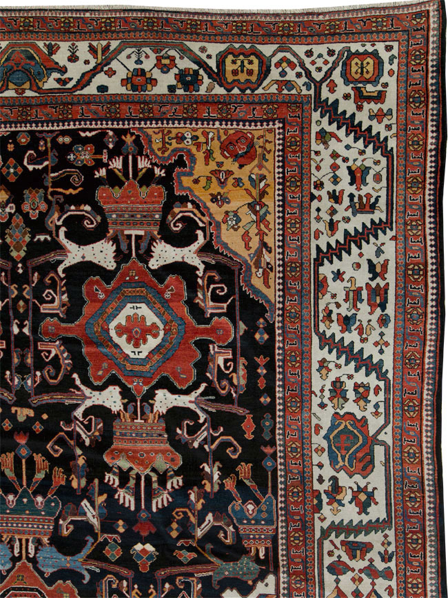 Antique Persian Bakhtiari Long Oversize Carpet, No.29101 - Galerie Shabab