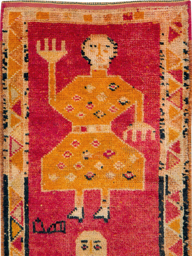 Vintage Turkish Anatolian Pictorial Runner, No.29102 - Galerie Shabab