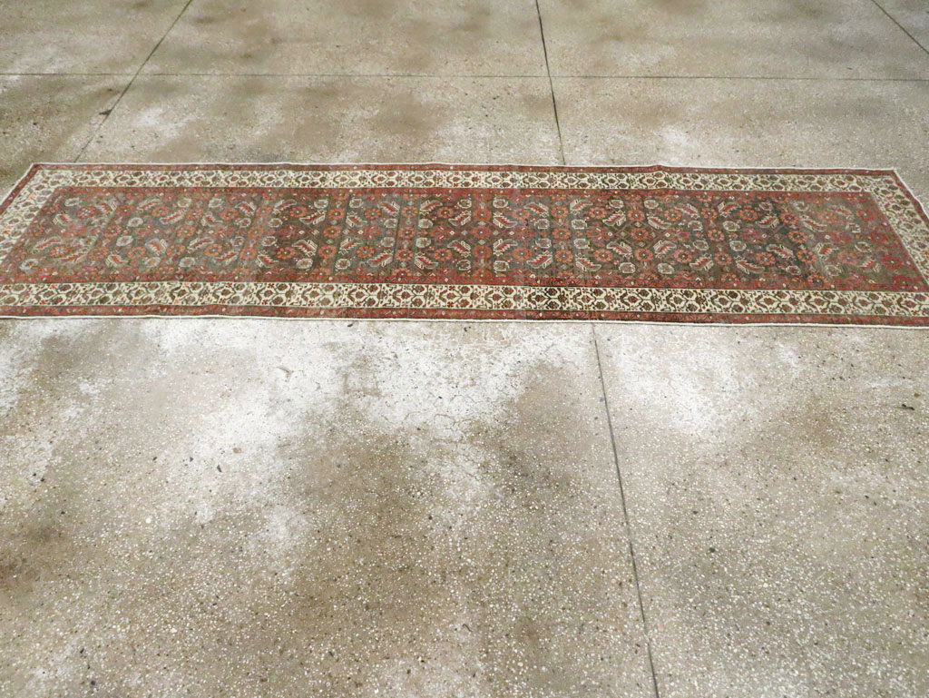Vintage Persian Malayer Runner, No.29104 - Galerie Shabab