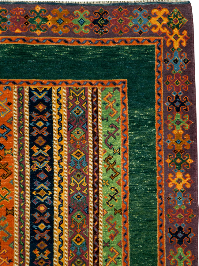 Vintage Turkish Anatolian Accent Rug, No.29107 - Galerie Shabab