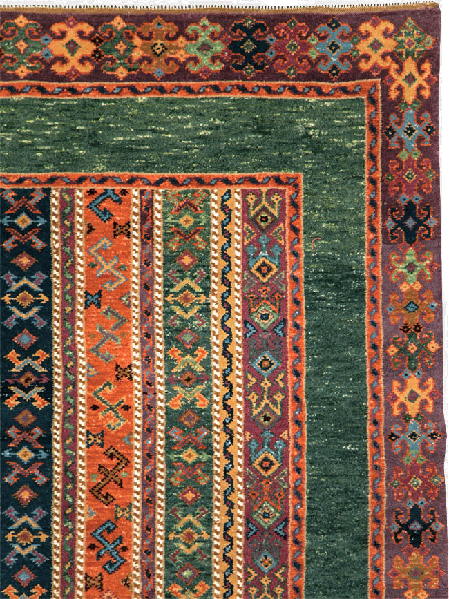 Vintage Turkish Anatolian Accent Rug, No.29107 - Galerie Shabab