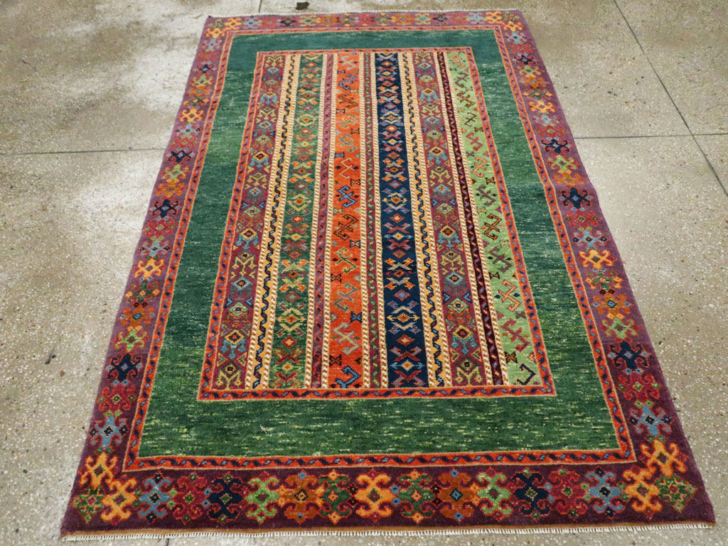 Vintage Turkish Anatolian Accent Rug, No.29107 - Galerie Shabab