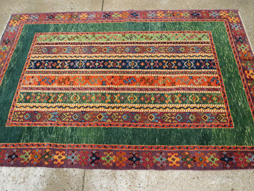 Vintage Turkish Anatolian Accent Rug, No.29107 - Galerie Shabab