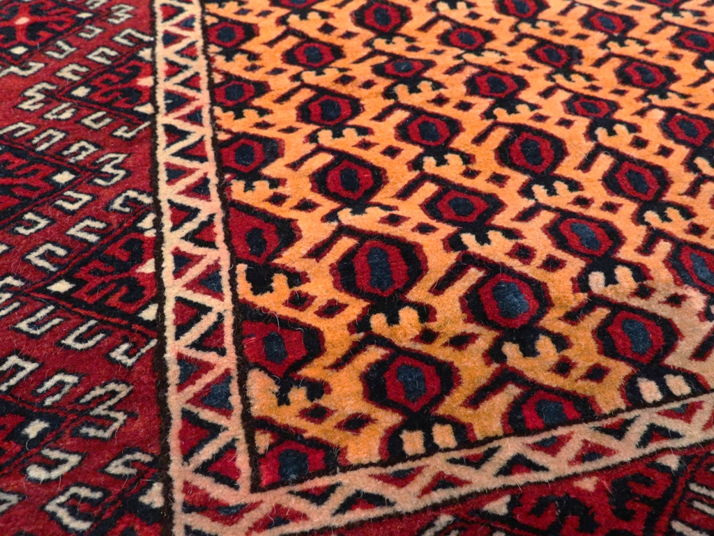 Vintage Central Asian Turkoman Tribal Throw Rug, No.29113 - Galerie Shabab