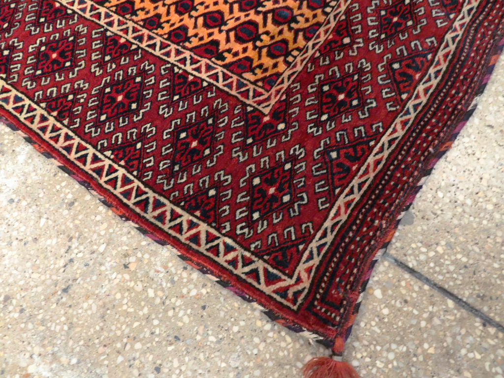 Vintage Central Asian Turkoman Tribal Throw Rug, No.29113 - Galerie Shabab