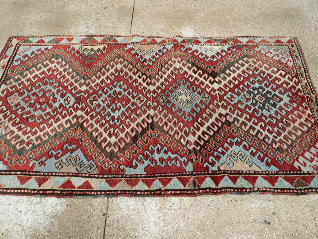 Antique Caucasian Kazak Throw Rug, No.29115 - Galerie Shabab