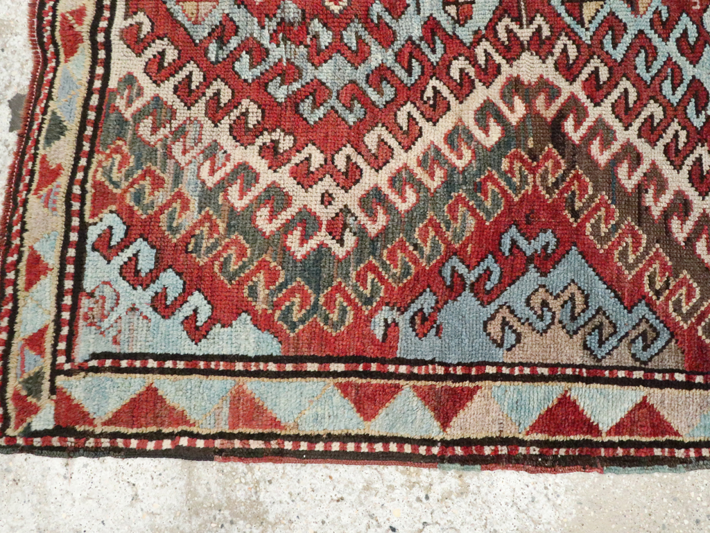 Antique Caucasian Kazak Throw Rug, No.29115 - Galerie Shabab