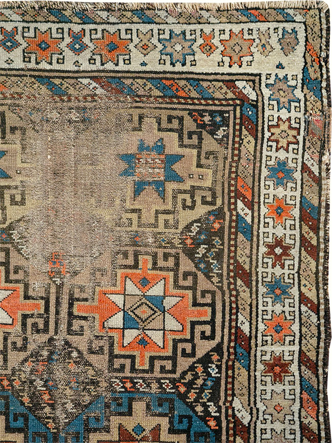 Antique Caucasian Kazak Runner, No.29117 - Galerie Shabab