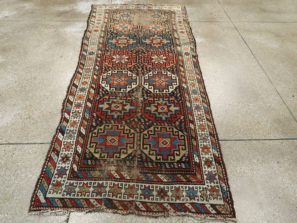 Antique Caucasian Kazak Runner, No.29117 - Galerie Shabab