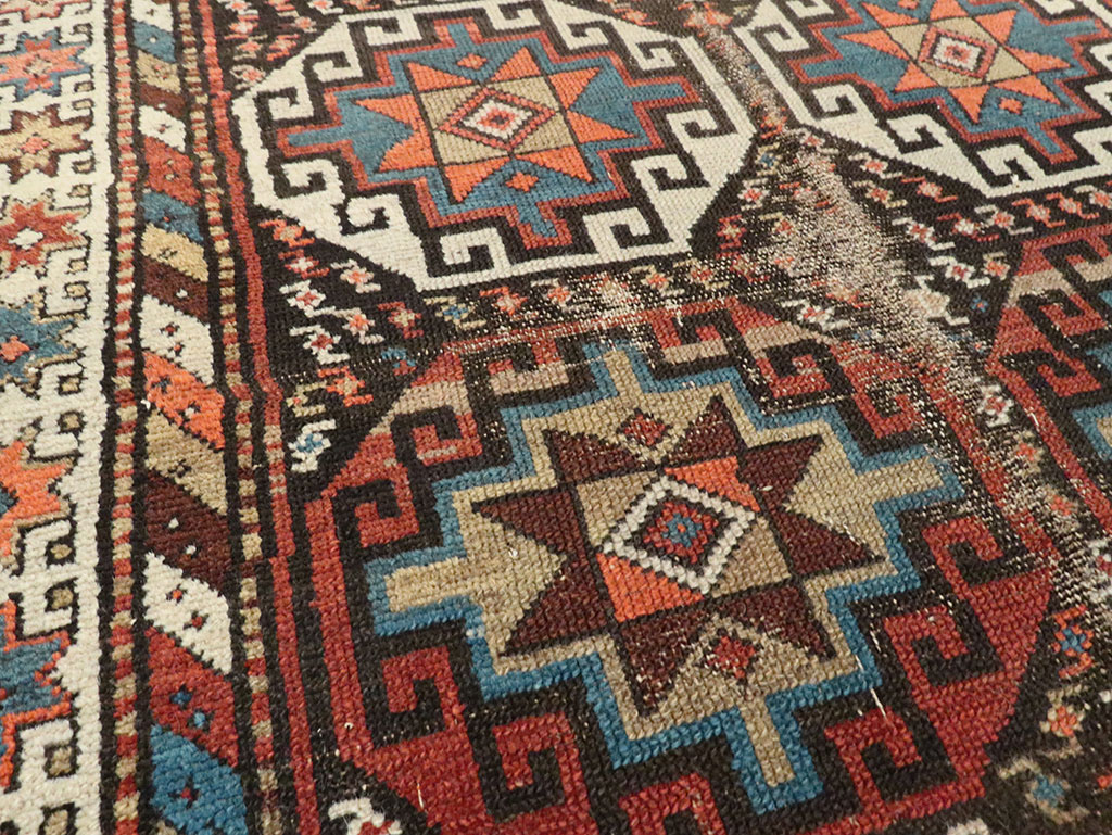 Antique Caucasian Kazak Runner, No.29117 - Galerie Shabab